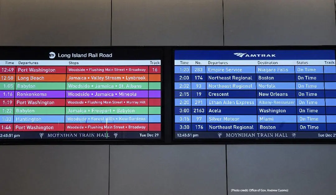 TiniFiber Moynihan Train Hall Digital Displays